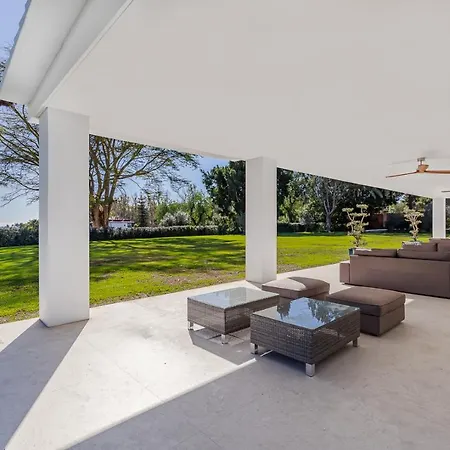 For Rent In Marbella Tatil Evi *